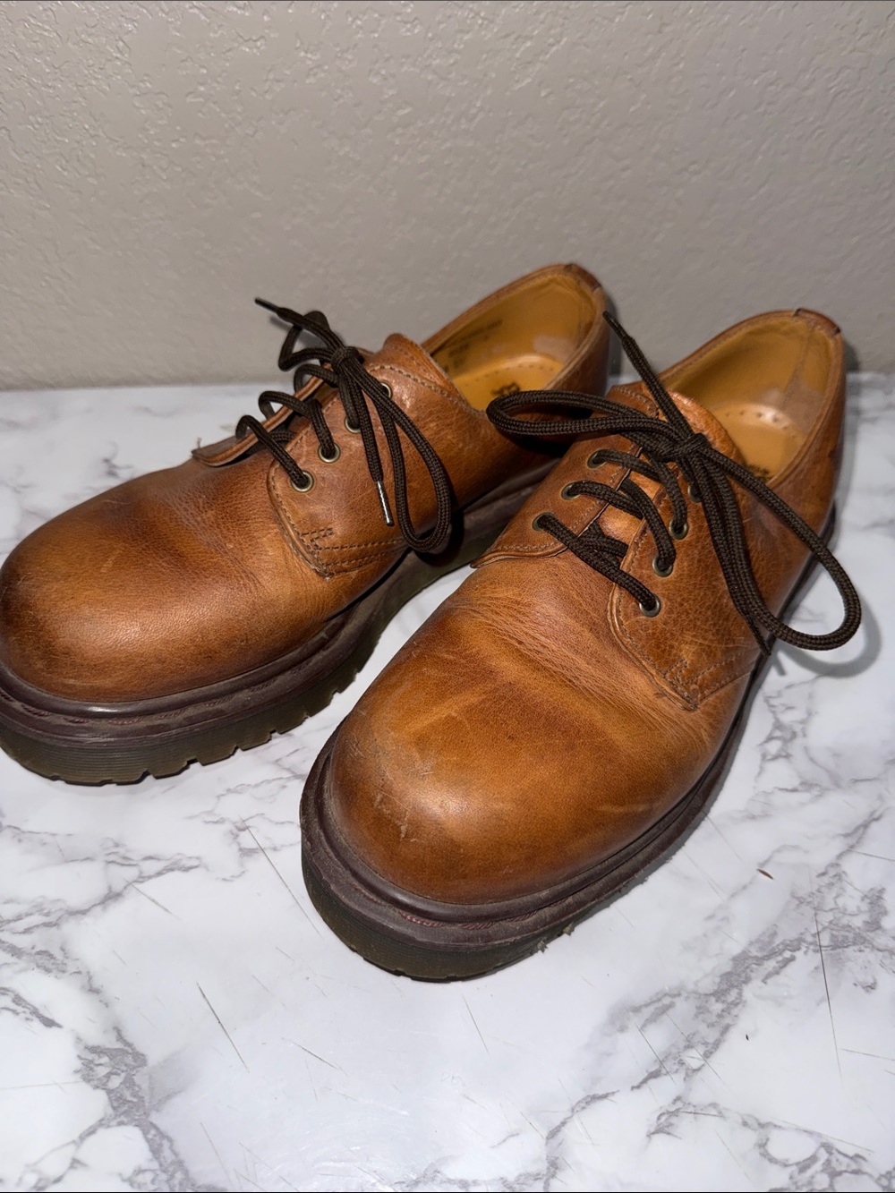 Dr. Martens Brown Leather Lace-Up Casual Shoes size 5